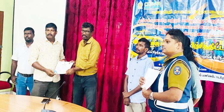 வாடகை வாகன சாரதிகளுக்கு இரு தினங்கள் பயிற்சி நெறி