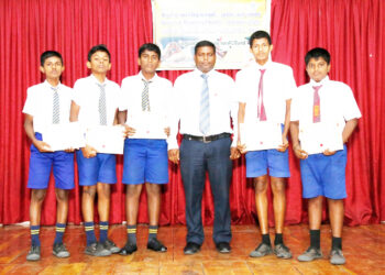 மீசாலையில் வாசிப்பு மாத பரிசளிப்பு விழா