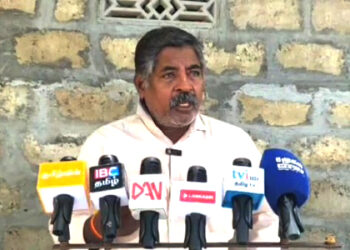 இந்திய இழுவைமடி படகுகளை கட்டுப்படுத்தாமல் கடற்றொழிலை எவ்வாறு அபிவிருத்தி செய்ய முடியும்