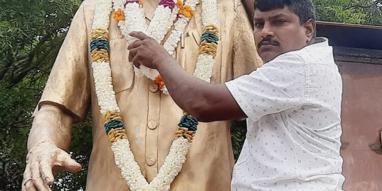 தென்மராட்சி பிரதேசத்துக்கு அளப்பரிய சேவையாற்றியவர் மாமனிதர் ரவிராஜ்