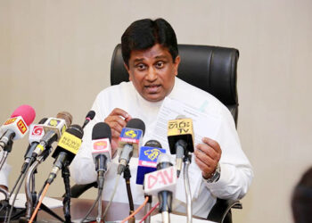 பெருந்தோட்டக் கம்பனிகளுடன் அரசாங்கம் டீல்!