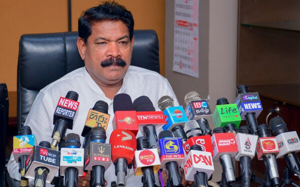 வடக்கு – கிழக்கில் இராணுவக் கட்டுப்பாட்டிலுள்ள துயிலும் இல்லங்களை மக்களிடம் வழங்குவோம்