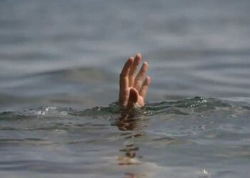 நீச்சல் தடாகத்தில் மூழ்கி சிறுவன் பலி