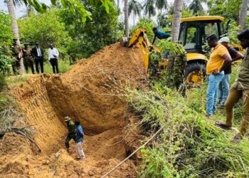 விடுதலைப்புலிகளின் ஆயுதங்களைத் தேடி அகழ்வு!