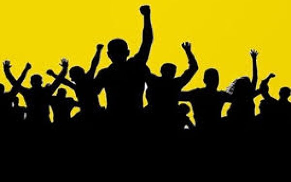 ஓய்வுபெற்ற இராணுவ வீரர்கள் பாராளுமன்றம் முன் ஆர்ப்பாட்டம்!