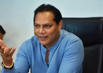 வீதியில் இறங்கிப் போராடும் விவசாயிகள் – கையாலாகாத அமைச்சரை உடன் பதவி விலக்குங்கள்