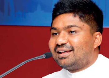 நுகேகொடை பேரணிக்கு போட்டியாக தங்காலையில் மக்கள் கூட்டம் : டி.வி.சானக்க எம்.பி. குற்றச்சாட்டு