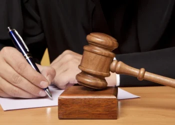 நுளம்பு பரவக்கூடிய சூழலை வைத்திருந்த உரிமையாளர்களுக்கு தண்டம் விதிப்பு