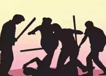 யாழில் குழுக்களுக்கிடையில் மோதல் – ஐவர் படுகாயம்!