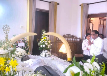 தென்மாகாண ஆளுநருக்கு வடக்கு ஆளுநர் அஞ்சலி