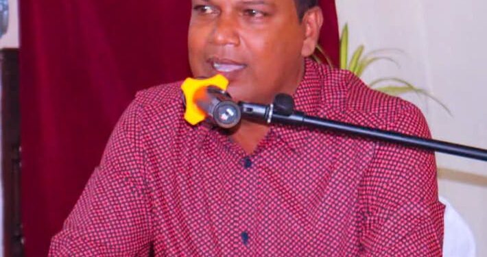 விளையாட்டில் ஈடுபடும் மாணவர்கள் பின்பற்றும் ஒழுக்கத்தை ஏனையவர்களால் ஏன் கடைப்பிடிக்க முடியாது