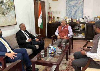 சந்தோஷ் ஜாவை சந்தித்த தமிழரசுக் கட்சி உறுப்பினர்கள்