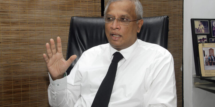 கோழைகள் போல் அடிபணிவது கேவலம் – என்.பி.பி தமிழ் எம்.பிக்கள் பதவி விலக வேண்டும்