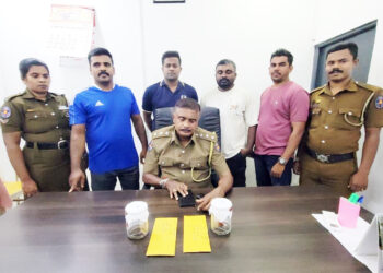 காதலன் வீட்டில் நகை திருடிய காதலி கைது!