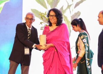 பெருந்தோட்ட சமூகத்தின் வாழ்க்கைத் தரத்தை மேம்படுத்த வேண்டும் என்பதில் அரசாங்கம் உறுதி – பிரதமர்