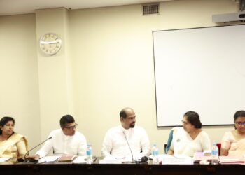 முறையான சம்பளக் கட்டமைப்பைத் தயாரிப்பது தொடர்பான இடைக்கால அறிக்கை கையளிக்கப்படும்