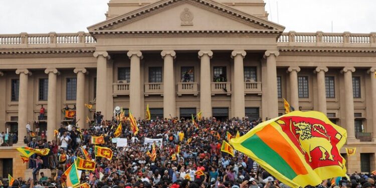 கோட்டா கோ கம போராட்டம் : சந்தேகநபர்கள் அடையாளம்!