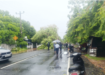 மட்டக்களப்பில் கன மழை : மக்களின் இயல்புநிலை பாதிப்பு