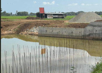 அணைக்கட்டுகளின் பணிகள் முடிவுறாததையிட்டு புதுக்குடியிருப்பு விவசாயிகள் கடும் அதிருப்தி!