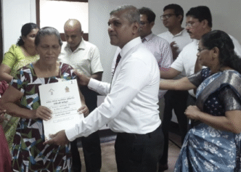 32 வருடங்களின் பின் வீட்டு உறுதிகள் கையளிப்பு!