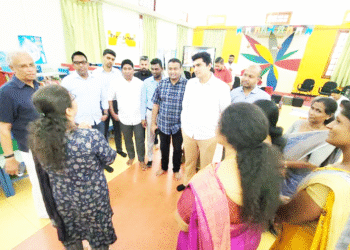 யாழ். நூலகத்தை கட்சிகளின் இளம் தலைவர்கள் பார்வை