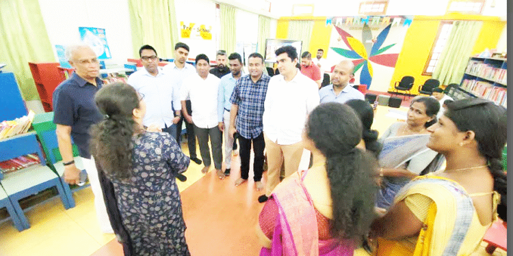 யாழ். நூலகத்தை கட்சிகளின் இளம் தலைவர்கள் பார்வை