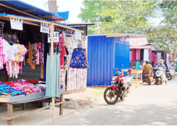 முறைக்கோடுகள் இடம்பெற்றதா என ஆராய்க – வட ஆளுநருக்கு மகஜர் கையளிப்பு