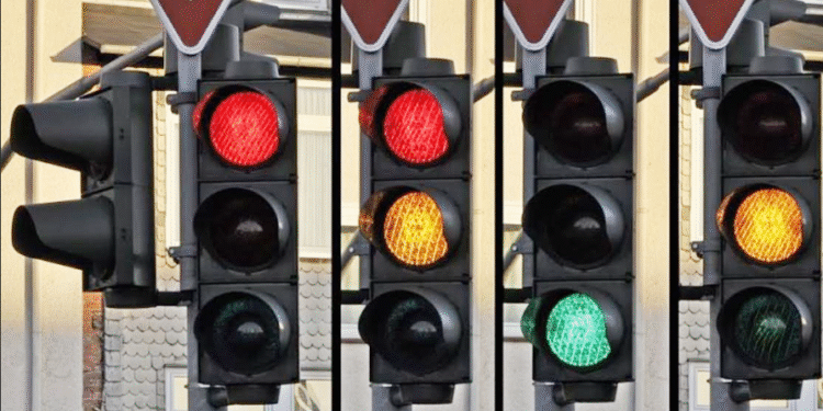 சமிக்ஞை விளக்குப் பகுதியில் பயணிகளை இறக்க வேண்டாம் : மயூரன்