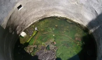 புங்குடுதீவில் நன்னீர் கிணறுகள் சுத்தப்படுத்தல்