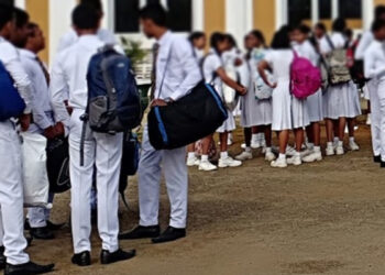 பாடசாலை நேரம் நீடிப்பு!