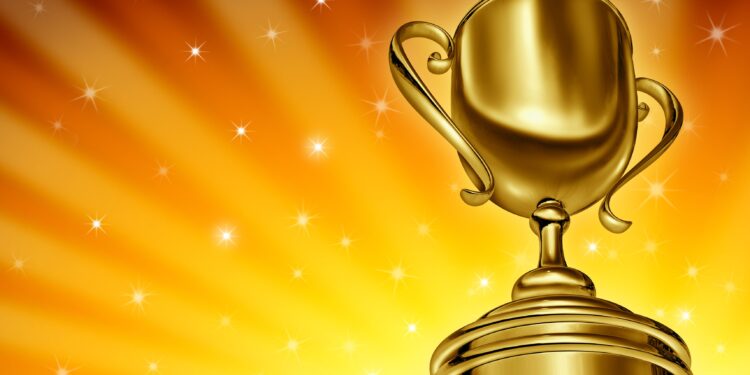 சுழிபுரம் சைவ வித்தியாசாலையின் பரிசளிப்பு