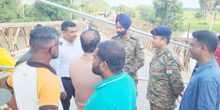 வடக்கில் பாலப் புனரமைப்பில் – இந்திய இராணுவப் பொறியியலாளர்கள்