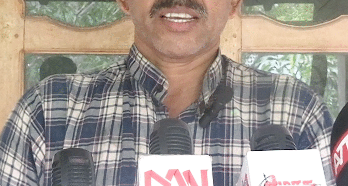 தையிட்டி சட்டவிரோத விகாரையை அகற்றுவதற்கான மக்கள் போராட்டத்தில் பொலிஸார் அராஜகம்!