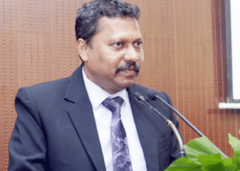 புகையிலை, மதுபானம் மீது கடுமையான கட்டுப்பாடுகள்