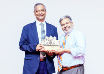 யாழ்.மண்ணுக்குப் பெருமை தேடித் தந்த வைத்தியநிபுணருக்கு விசேட கௌரவம்