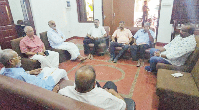 மாகாணங்களால் தெரிவு செய்யப்படும் மக்கள் பிரதிநிதிகளுக்கு அரசியல் அதிகாரம் தேவை