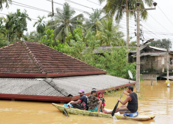 டித்வா கோரத்தாண்டவம் : 334 மரணம், 370 பேர் மாயம்!
