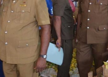 பண்டிகை காலத்தை முன்னிட்டு – 2,300 பொதுச் சுகாதார பரிசோதகர்கள் பணியில்!