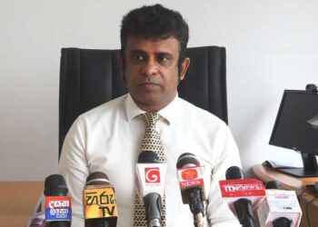 அனர்த்தப் பகுதிகளைப் பார்வையிடுவது ஆபத்து!