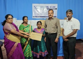 யாழில் 12 வயதுச் சிறுமியின் நெகிழ்வூட்டும் செயல்!