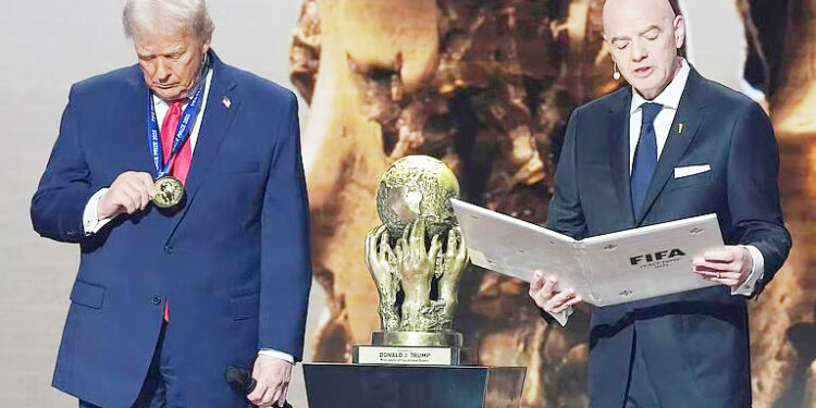 ‘அமைதிப் பரிசு’ பெற்றார் : அமெரிக்க அதிபர் ட்ரம்ப்!