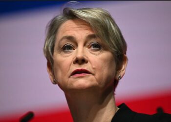 போர்க்குற்றவாளிகள் மீதான – பிரிட்டனின் தடை தொடரும்