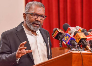 டக்ளஸூக்கு உயிராபத்து : பாதுகாப்பை உறுதி செய்க