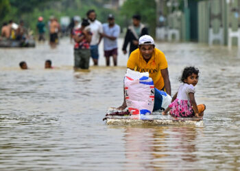 கண்டி மாவட்டத்தில் மட்டும் – 240 பேர் மரணம், 75 பேர் மாயம்!
