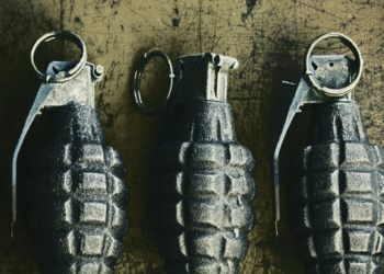 கிண்ணியாவில் கைக்குண்டுகள் மற்றும் வெடிமருந்துகள் மீட்பு!