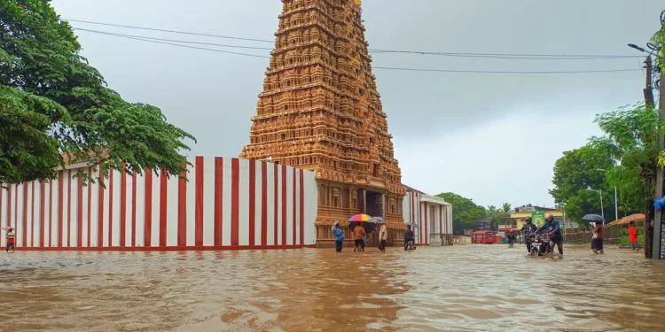 யாழில் வெள்ள அனர்த்தத்தால் பாதிக்கப்பட்டோர் பட்டியல் – பாதியாகக் குறையும் சாத்தியம்!