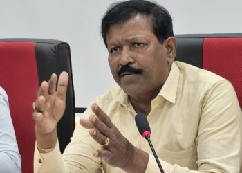 முல்லைத்தீவில் 3389 குடும்பங்களுக்கு – மார்ச் மாதத்திற்குள் காணி வழங்கப்படும்