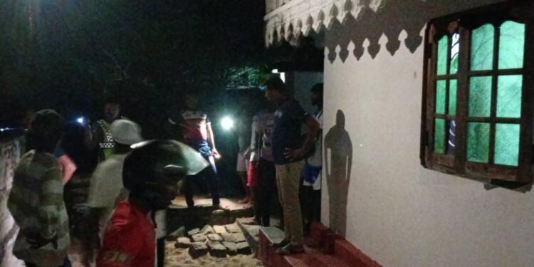 வடமராட்சியில் வன்முறைக் கும்பலை இலக்குவைத்து – பொலிஸ் சுற்றிவளைப்பு