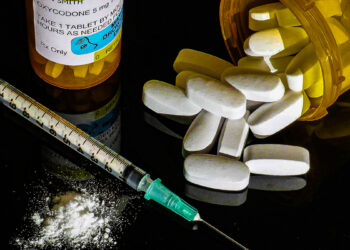 போதைக்கு அடிமையான 1,205 பேர் – மறுவாழ்வு நிலையங்களுக்கு அனுப்பிவைப்பு