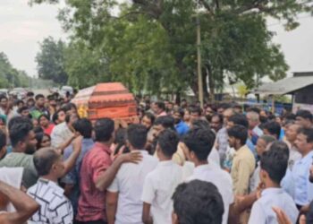 முல்லைத்தீவு சிறுமி உயிரிழப்பு – தீர்வு கோரும் மக்கள்